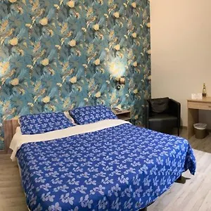hotel-porta-ai-tufi.it-tuscanyhotel.com/